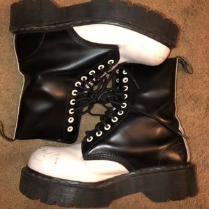 Dr Marten RARE boots